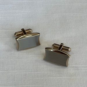 Gold Tone Hickok Cufflink Mens
